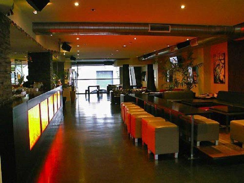 Nomads Melbourne Backpackers Hostel Exterior photo