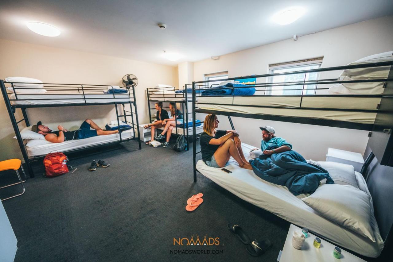 Nomads Melbourne Backpackers Hostel Exterior photo